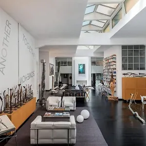 Easy Holidays - In Selci Roma